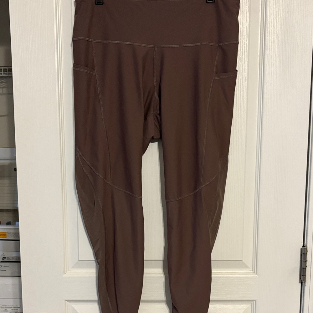 Old Navy Powersoft 3/4 Length Legging XL